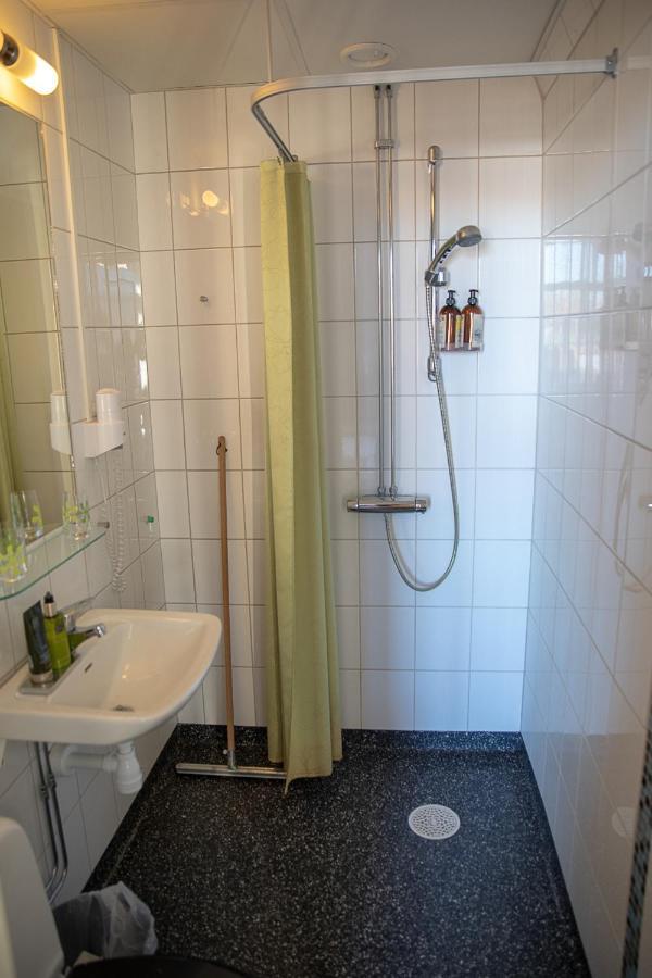 Hotell Station Skinnskatteberg ภายนอก รูปภาพ